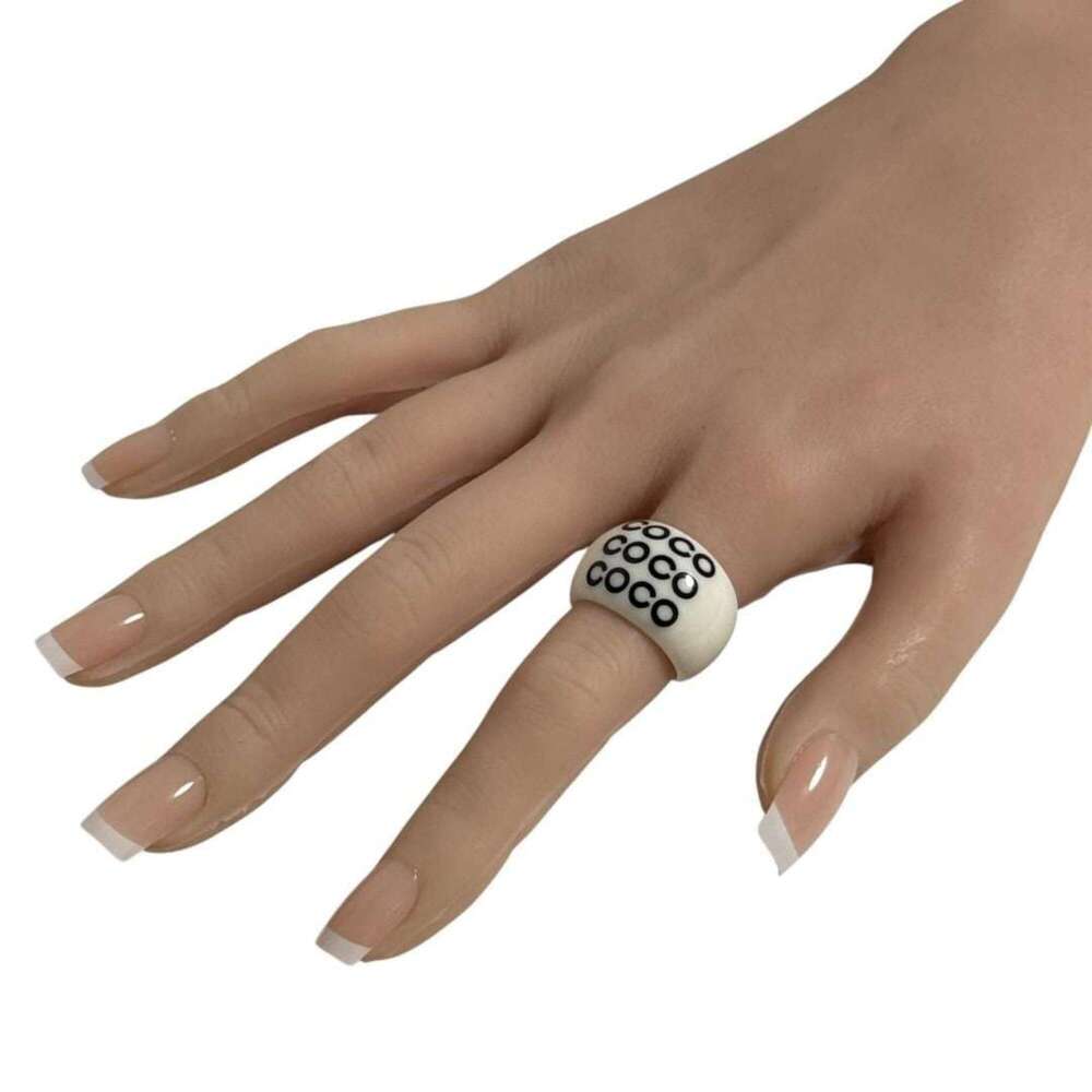 CHANEL Authentic Ring - Picture 10 of 10